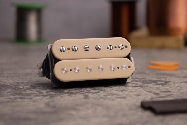 TONERIDER F-SPACED AC2 ALNICO II CREAM BRIDGE PICKUP AC2B-F-CR